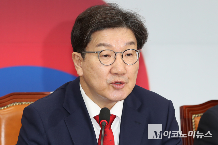 권성동 국민의힘 원내대표가 지난 20일 최고위원회의에서 발언하고 있다. 사진=최동환 기자
