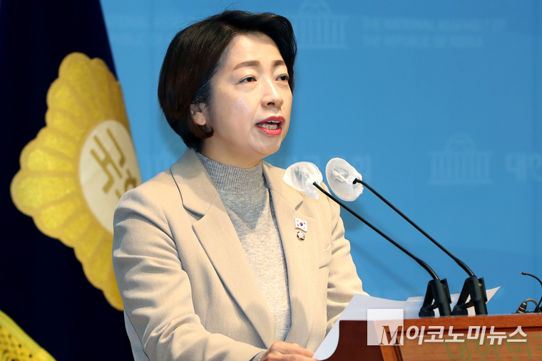 황정아 더불어민주당 대변인. 사진=최동환 기자