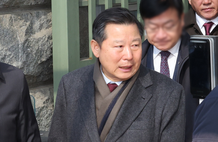 지난 10일 국민의힘 이철규 의원 등이 경기도 의왕시 서울구치소에서 윤석열 대통령 면회를 마친 뒤 츨구로 나오고있다. 사진=연합뉴스