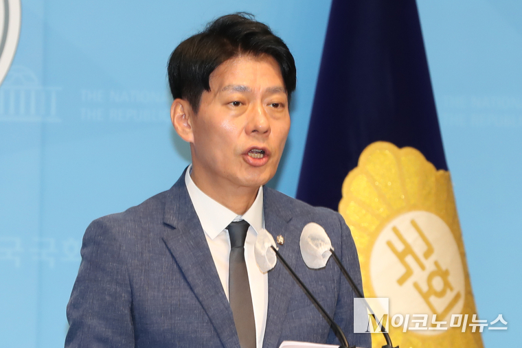 한민수 더불어민주당 대변인. 사진=최동환 기자