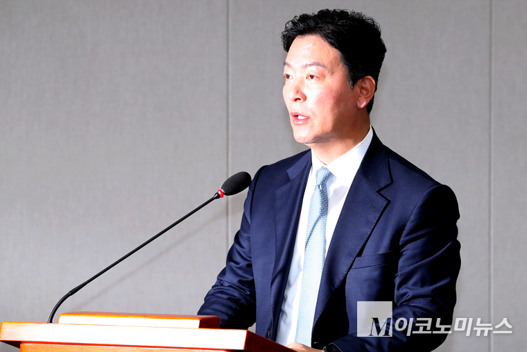 김성훈 대통령 경호처 차장이 지난 11월 1일 열린 운영위 국정감사에 참석했다. 사진=최동환 기자