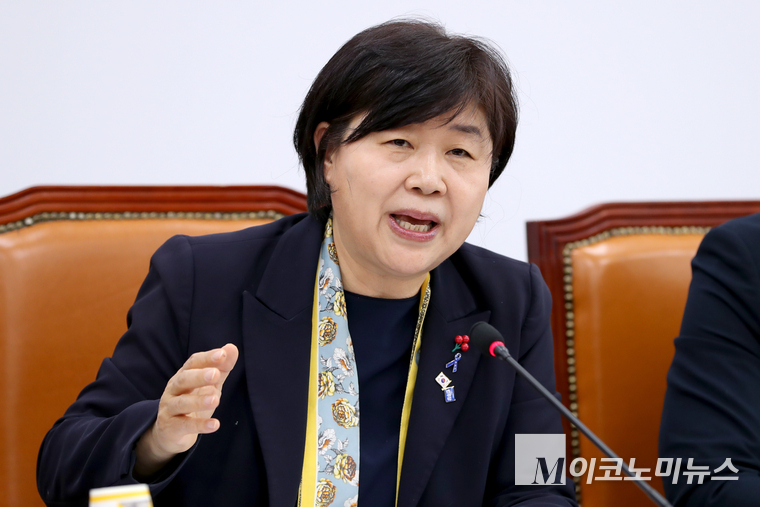 서영교 더불어민주당 명태균게이트 진상조사단 단장이 31일 더불어민주당 명태균게이트 진상조사단 전체회의에서 발언하고 있다. 사진=최동환 기자