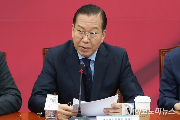 권영세 국민의힘 비상대책위원장이 1일 비상대책위원회의에서 발언하고 있다. 사진=최동환 기자
