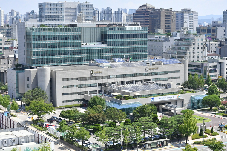 수원시청 전경 <수원시 제공>