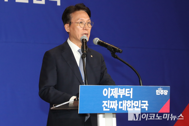 김민석 최고위원이 차기 총리에 유력한 것으로 전해졌다. 사진=최동환 기자
