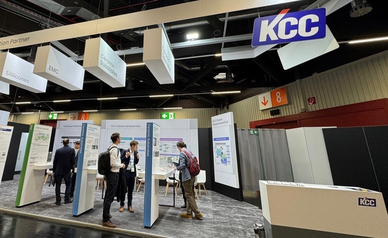  KCC가 참석한 PCIM Europe 2025 전시회의 KCC 부스 현장. 사진=KCC