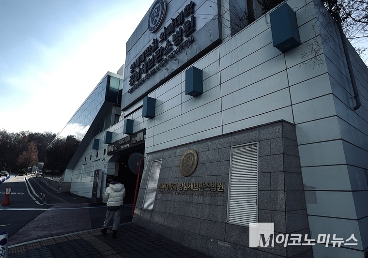 상급종합병원의 응급실 내원 환자수가 지난해 반토막이 났다. 사진=M이코노미뉴스 자료