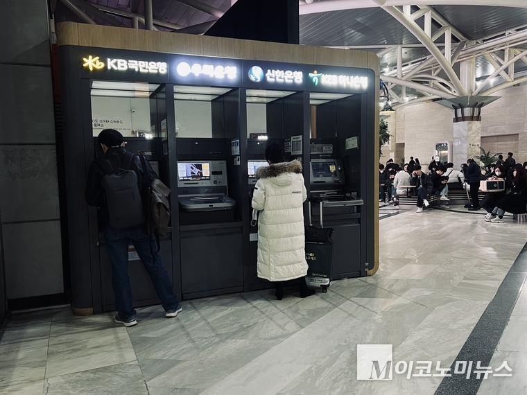 올해 5대은행 금융사고가 작년의 절반을 넘어섰다. 사진=M이코노미 자료
