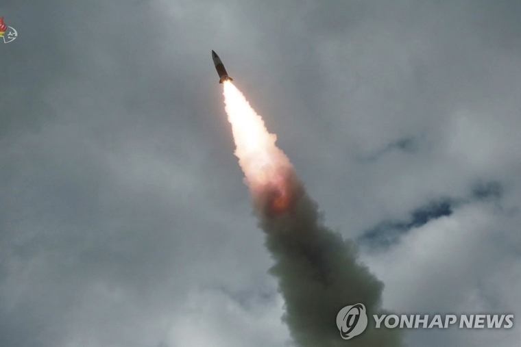 합참 "北, 함경남도서 동해상으로 미상발사체 2회 발사". 사진=연합뉴스 