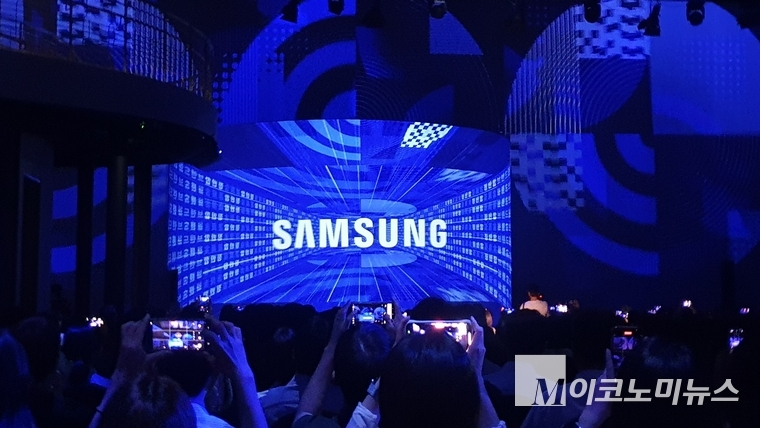 인터브랜드가 17일 개최한 제13회 ‘2025 베스트 코리아 브랜드’ 컨퍼런스에서 삼성전자가 TOP 1 브랜드로 꼽혔다. 사진=권은주 기자 