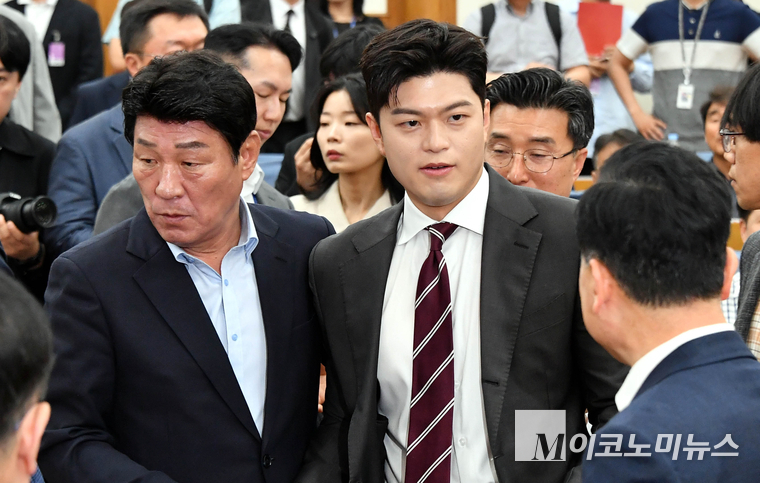 김용태 국민의힘 비상대책위원장이 18일 국회 의원회관에서 열린 ‘군 공항 이전사업’ 국정과제 채택을 위한 국회 정책세미나에 참석했다. 사진=최동환 기자
