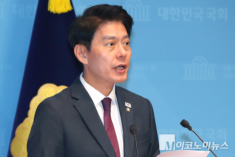 한민수 더불어민주당 대변인. 사진=최동환 기자