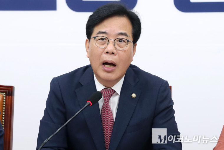 송언석 국민의힘 원내대표가 23일 국회 본청에서 열린 원내대책회의에서 발언하고 있다. 사진=최동환 기자