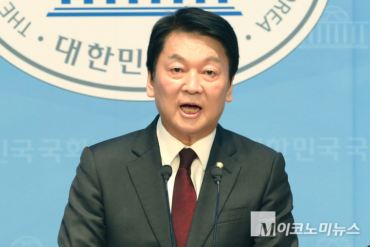 안철수 국민의힘 의원이 지난 5월 15일 국회 소통관에서 기자회견하고 있다. 사진=최동환 기자