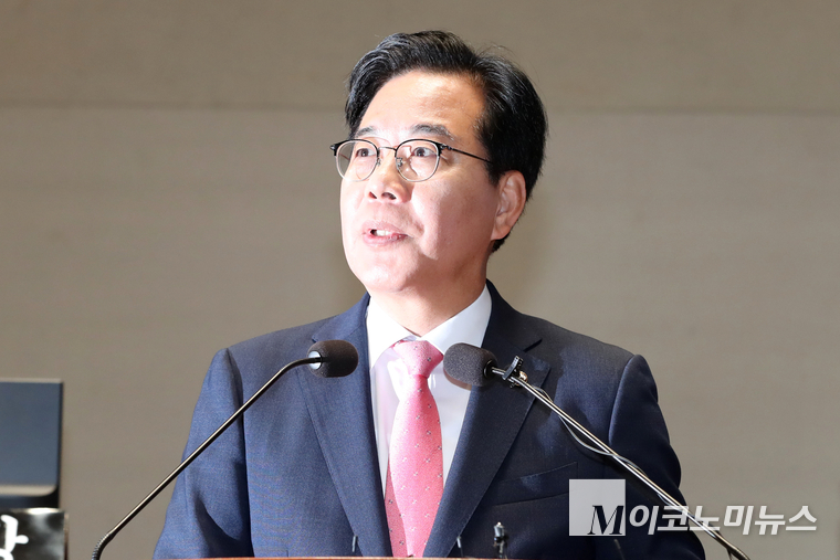 송언석 국민의힘 원내대표가 26일 국회 본청에서 열린 의원총회에서 발언하고 있다. 사진=최동환 기자