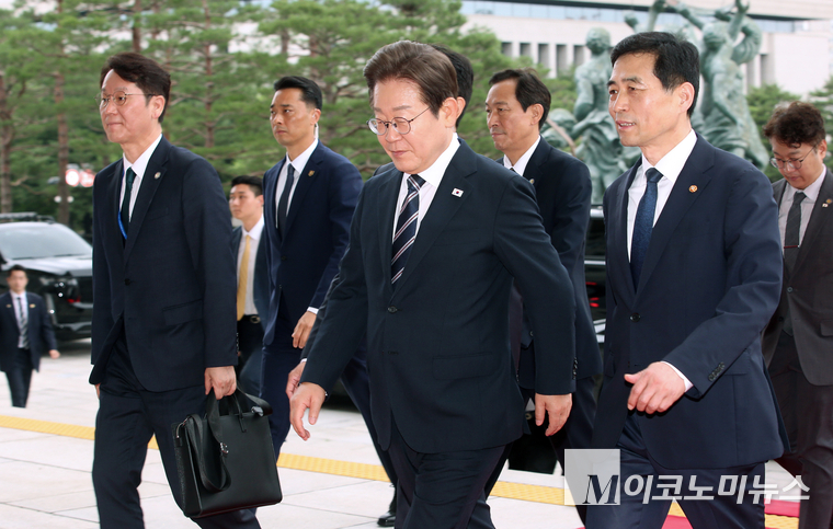 이재명 대통령이 26일 시정연설을 위해 국회를 찾았다. 사진=공동취재단