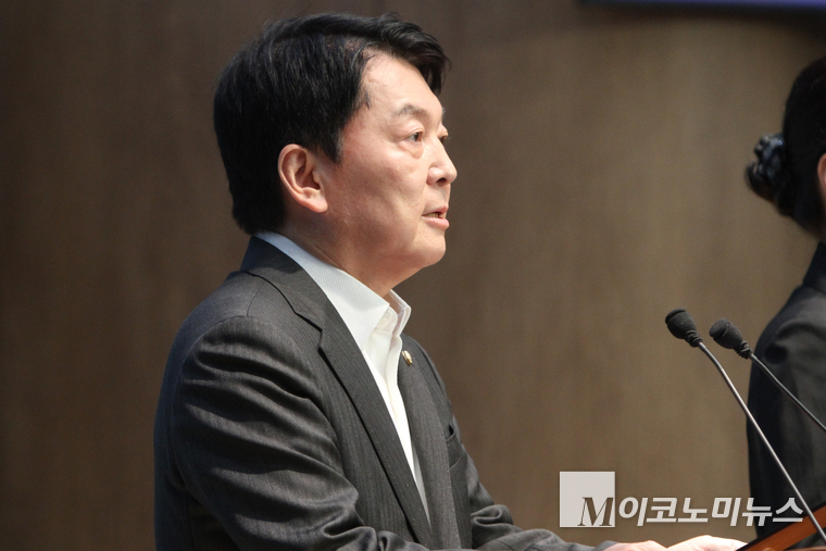 안철수 국민의힘 의원이 7일 국회 소통관에서 기자회견하고 있다. 사진=최동환 기자