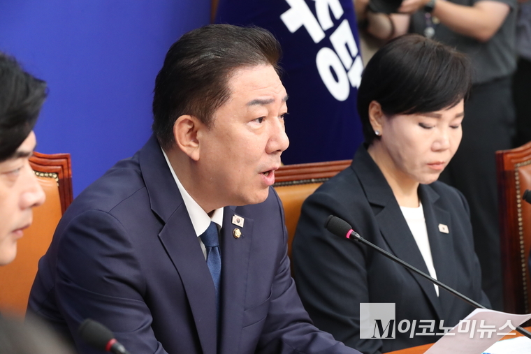 김병기 더불어민주당 대표 직무대행 겸 원내대표가 9일 국회 본청에서 열린 최고위원회의에서 발언하고 있다. 사진=최동환 기자