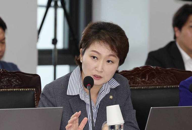 발언하는 이언주 의원. 사진=연합뉴스