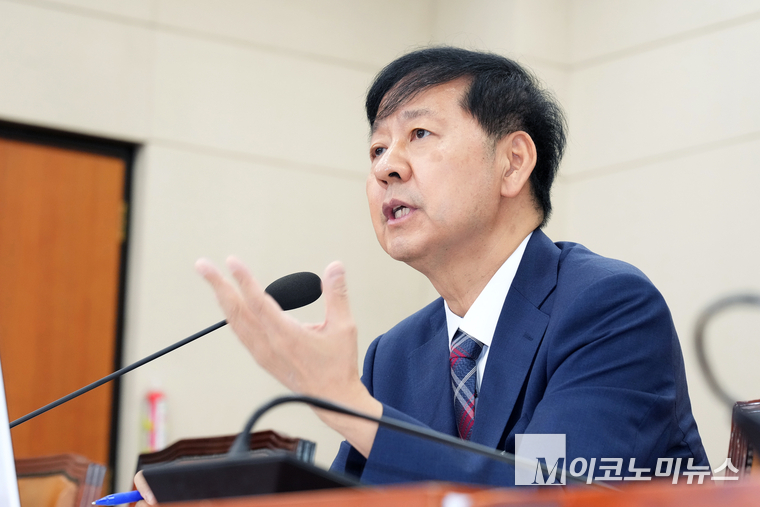 구윤철 경제부총리 겸 기획재정부 장관 후보자가 17일 인사청문회에서 발언하고 있다. 사진=최동환 기자