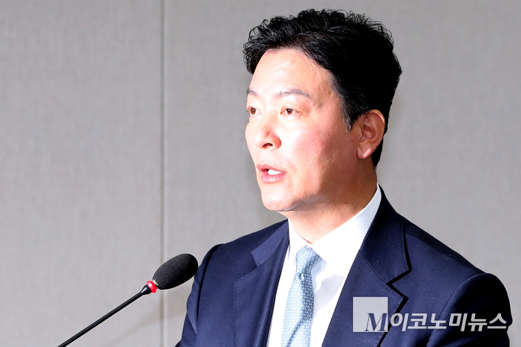 김성훈 대통령 경호처 차장이 지난 11월 1일 열린 운영위 국정감사에 참석했다. 사진=최동환 기자