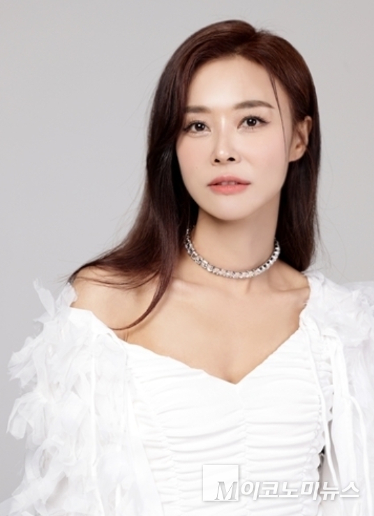 가수 서홍. 사진=OX엔터테인먼트
