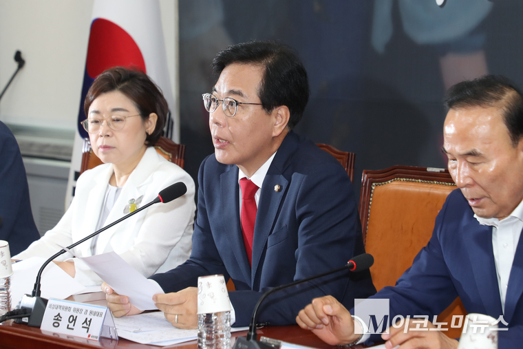 송언석 국민의힘 비상대책위원장 겸 원내대표가 31일 국회 본청에서 열린 비상대책위원회의에서 발언하고 있다. 사진=최동환 기자