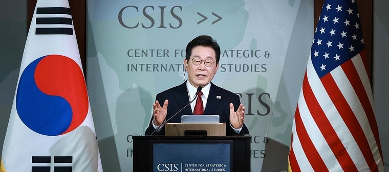 이재명 대통령이 25일(현지시간) 미국 워싱턴DC 국제전략문제연구소(CSIS)에서 정책 연설을 하고 있다. 사진=연합뉴스 
