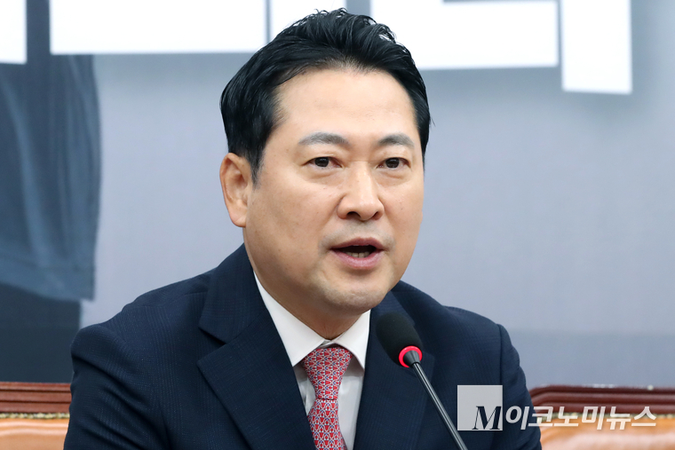 장동혁 국민의힘 대표가 28일 국회 본관에서 열린 최고위원회의에서 발언하고 있다. 사진=최동환 기자