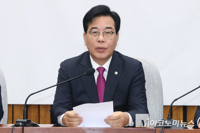 송언석 국민의힘 원내대표가 지난 2일 국회 본관에서 열린 원내대책회의에서 발언하고 있다. 사진=최동환 기자