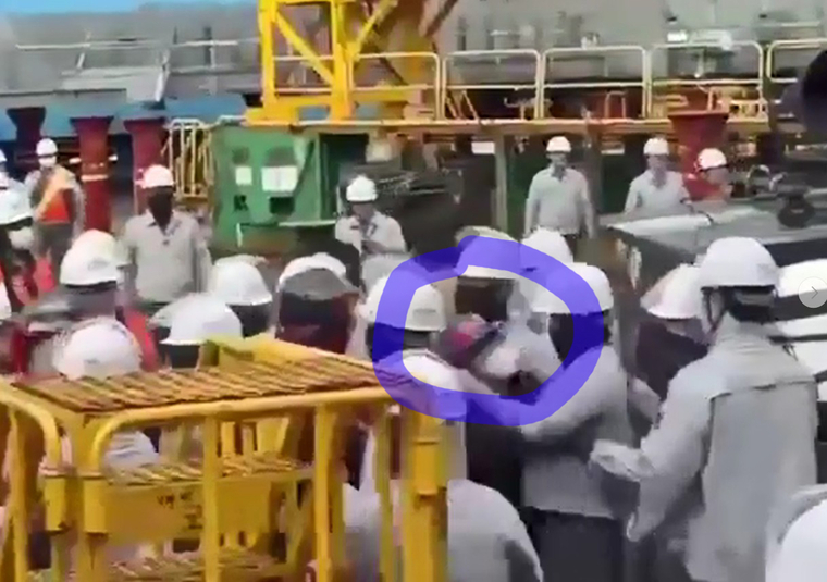 HD현대중공업에서 여성 조합원 상대로 경비대가 폭력을 휘둘렀다. 사진=윤종오 의원실 제공 동영상 캡처