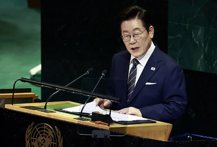 이재명 대통령이 23일(현지시간) 미국 뉴욕 유엔본부 총회장에서 기조연설을 하고 있다. 사진=연합뉴스