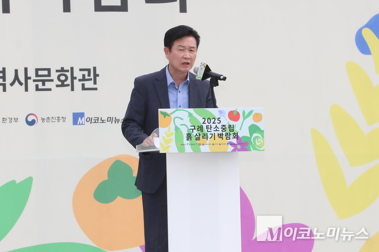 19일 전남 구례에서 있었던 '농식품 기업 IR 대회'에 참가해 발표를 하고 있는 강성민 케이에스팜 대표. 사진=최동환 기자 