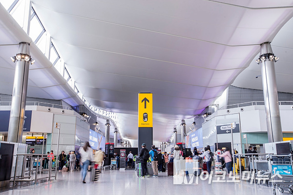 영국 런던 히드로 공항 등 여러 공항을 해킹한 혐의를 받는 용의자가 체포됐다. 사진=히드로공항