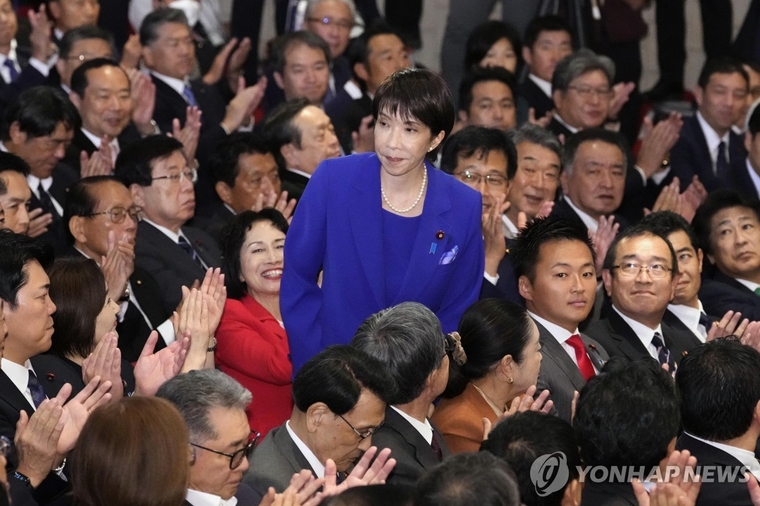 새 자민당 총재로 선출된 다카이치 사나에 의원. 사진=AP/연합뉴스 