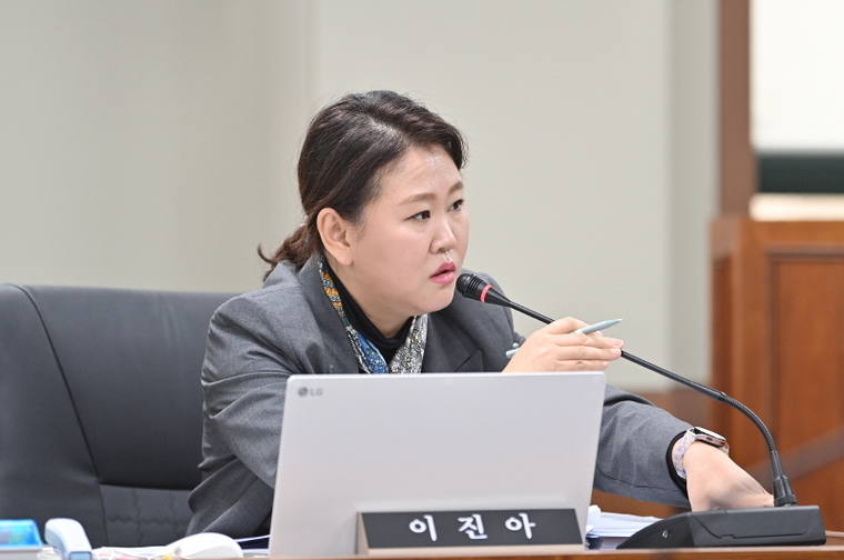 파주시 의회 이진아 의원 <파주시의회 제공>