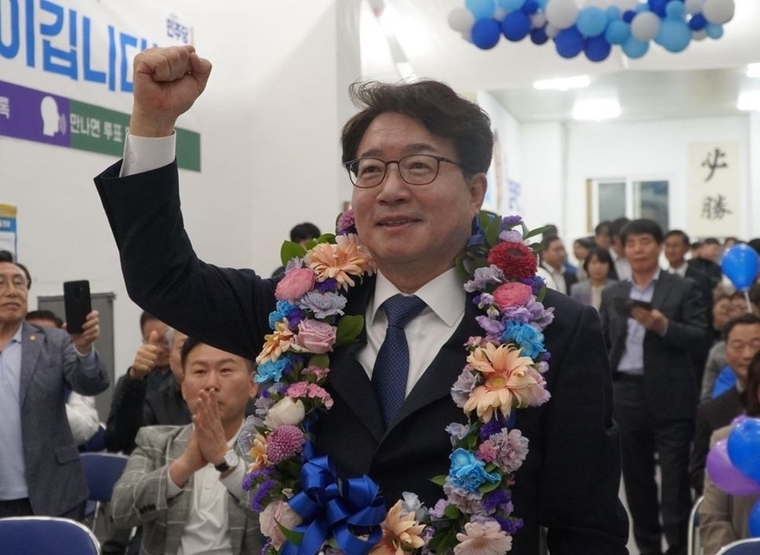 더불어민주당 염태영 수원무 당선자 <염 당선자측 제공>
