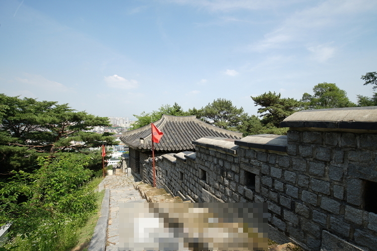 수원화성 성곽길 모습 (사진제공/수원시)