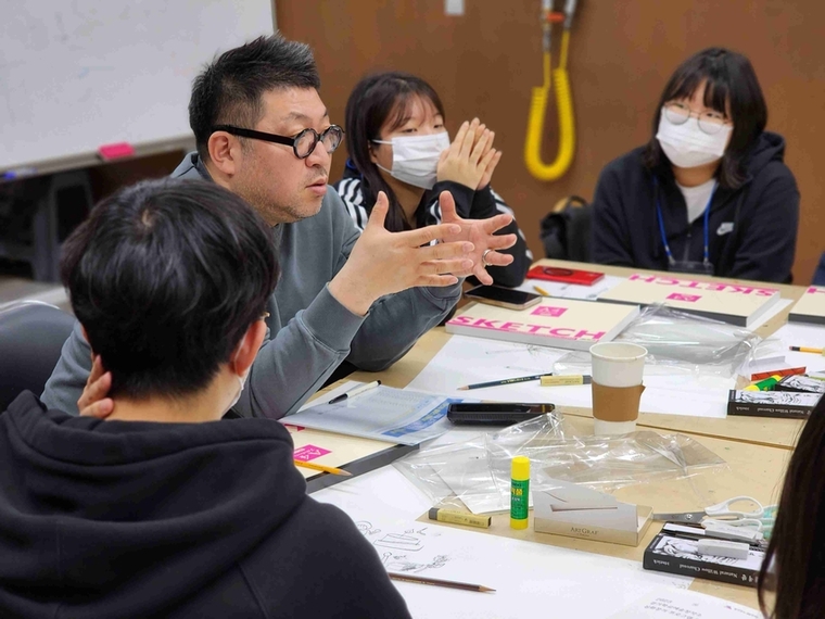 경기도교육청이 학생 맞춤형 전문예술 교육 실현을 위한 ‘마스터 클래스 60’을 이달부터 오는 9월까지 경기학교예술창작소에서 운영한다. 사진=경기도교육청