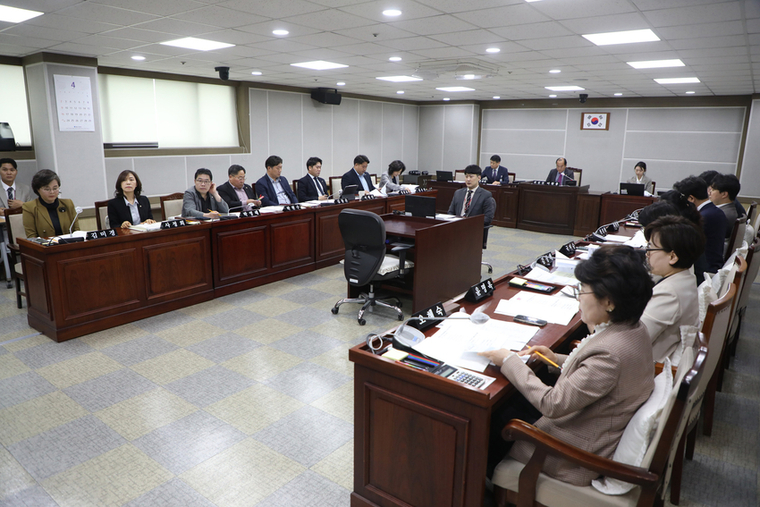 <수원특례시의회 제공>