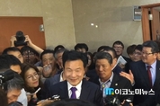 손학규 정계 복귀 선언, ‘제7공화국’ 화두 제시 … 더민주 탈당 선언