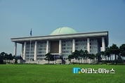 청와대 의무실장 “박 대통령에 태반·감초·백옥주사 처방했다”