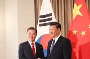 韓·中 정상, 수교 25주년 축하메시지 교환...시진핑 “이견은 타당히 처리하자”