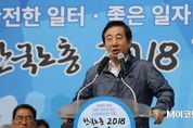 한국당, 민주당의 김성태 피습 ‘배후설’ 일축에 “경찰이 민주당 산하기관이냐”