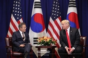 문 대통령,트럼프 美 대통령과 정상회담…"비핵화·항구적인 평화정착 등 논의"