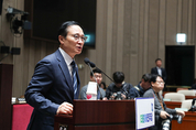 홍영표 "신속처리법안 통과 방해하면 고발조치…과거처럼 유야무야 끝나지 않을 것"