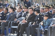 이낙연 총리 "검찰개혁과 경찰개혁 더 미룰 수 없는 시대적 과제 됐다"