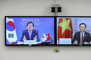 朴의장, 베트남 국회의장에 “우리 기업·금융인에게 특별입국 재개를” 