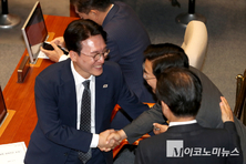 ‘김민석 국무총리 후보자’ 임명동의안 본회의 통과