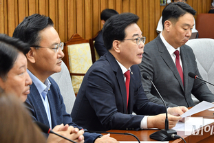 「M포토」 원내대책회의서 발언하는 송언석 국민의힘 원내대표